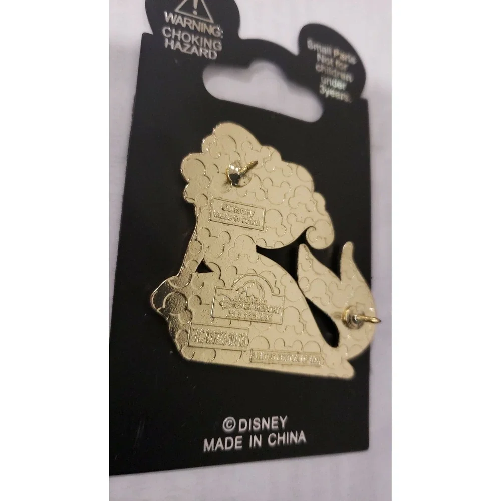Disney Pin Little Mermaid Princess Ariel on the Rocks Shanghai SDR LE 500 00001‎